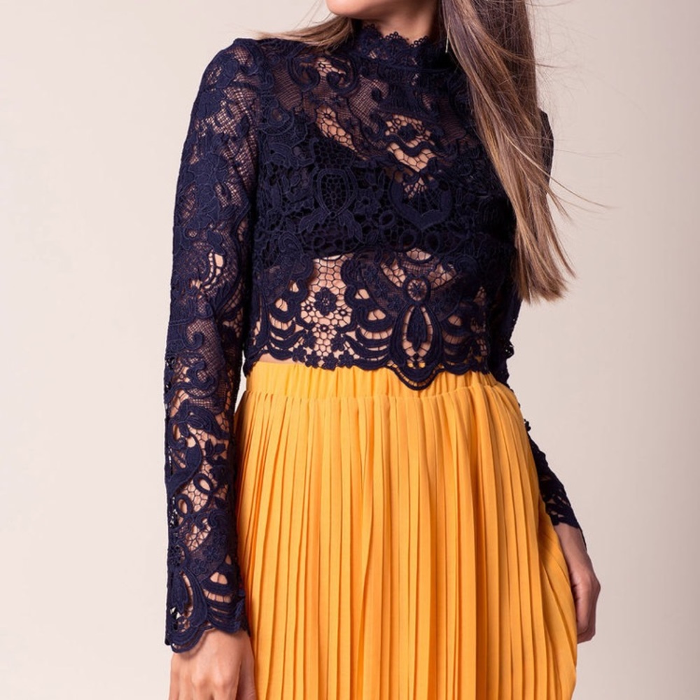 Lace CropTop